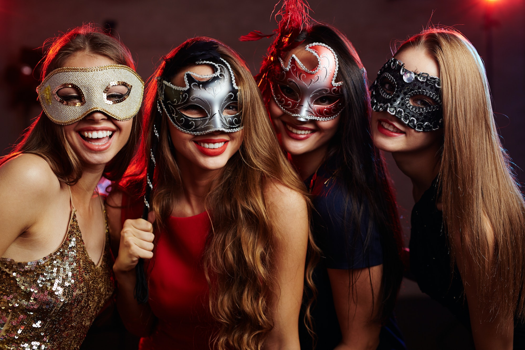 Mask party